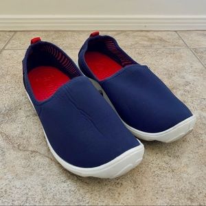 Crocs Slip-on Sneakers Sz 8